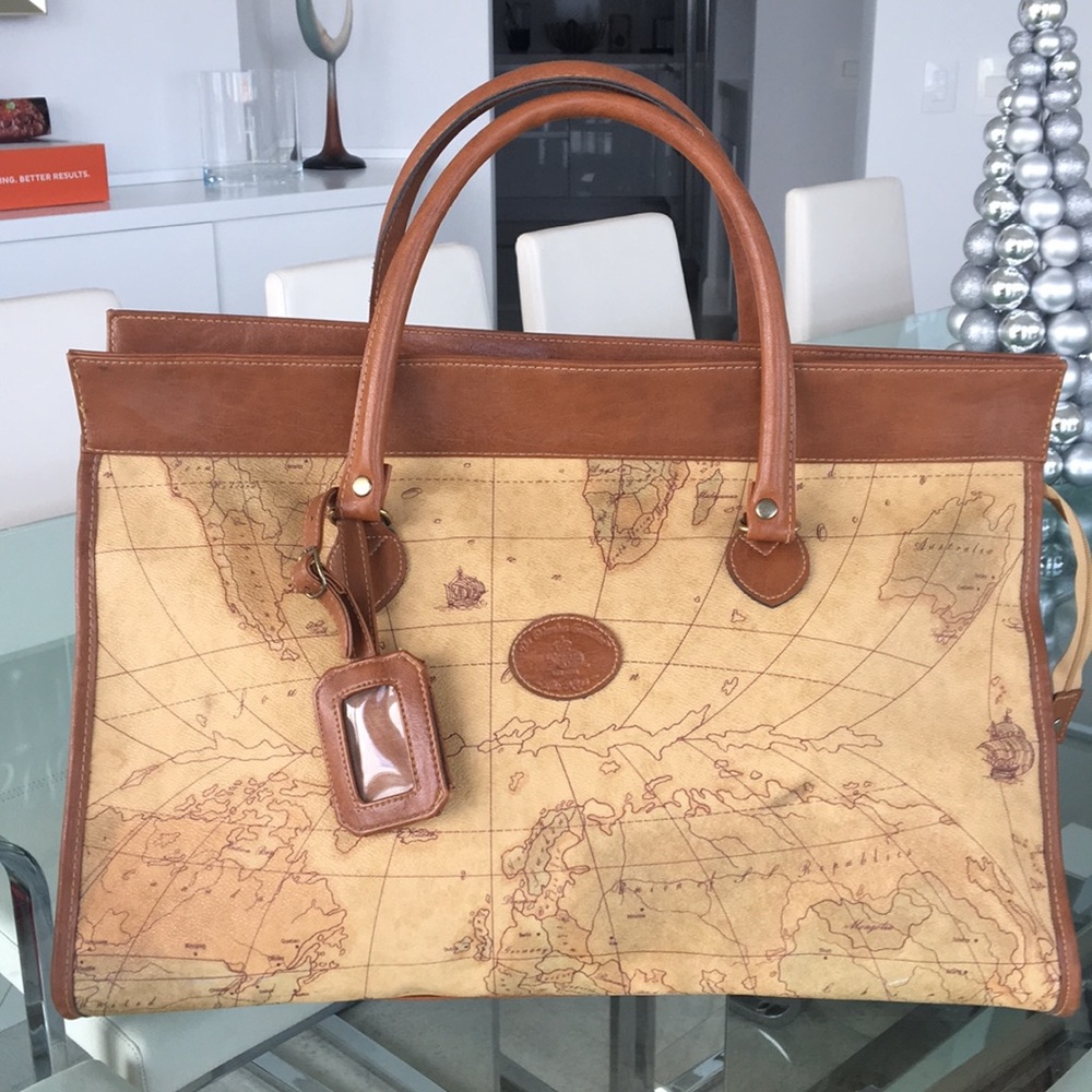 Columbus Collection travel bag